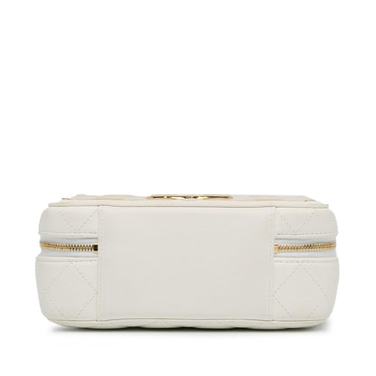 Chanel Golden Plate Vanity Case (SHG-B4IXoj)