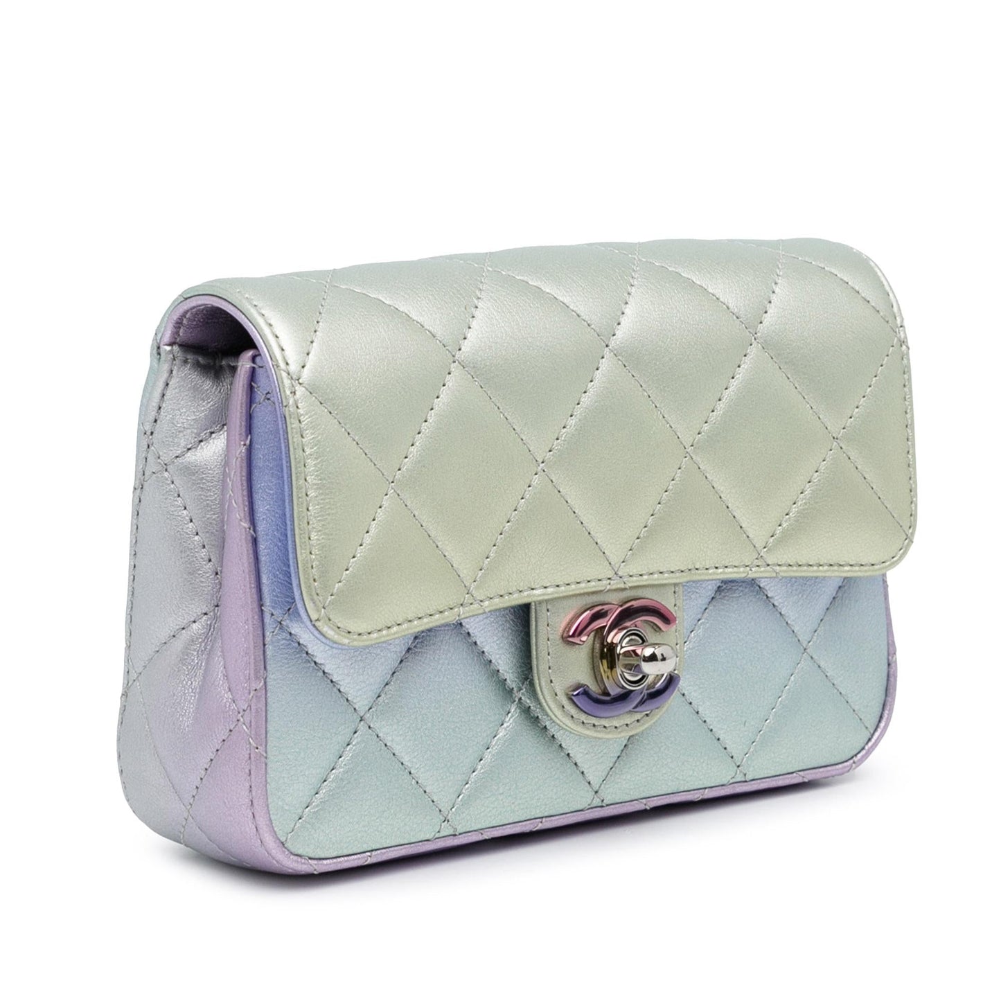 Chanel Iridescent Lambskin Wristlet Clutch Bag (SHG-OsxRyI)