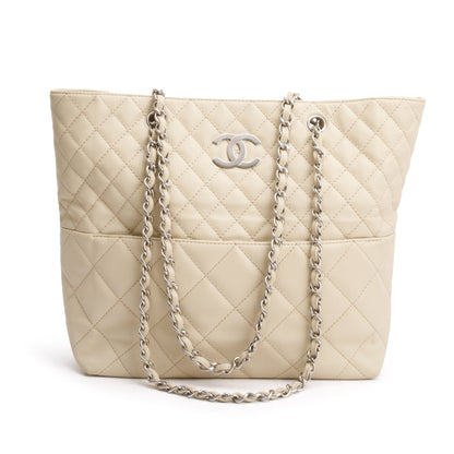 Chanel Ivory Quilted Calfskin Leather In the Business North South Tote