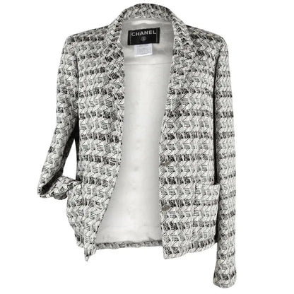 CHANEL SUBTLE SILVER THREAD TWEED BLAZER