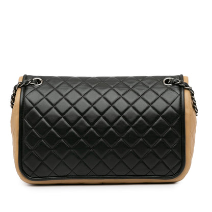 Chanel Jumbo Classic Bicolor Lambskin Twist Flap (SHG-8KW5ON)