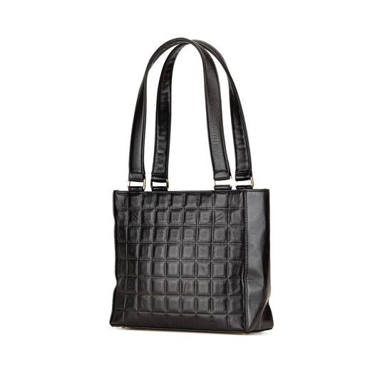 Chanel Lambskin Chocolate Bar Shoulder Bag (SHG-Cnyzqh)