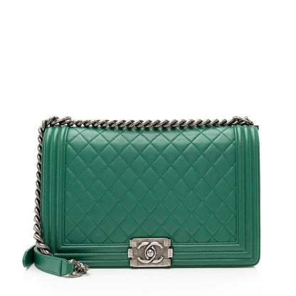 Chanel Lambskin New Medium Boy Bag (SHF-23600)