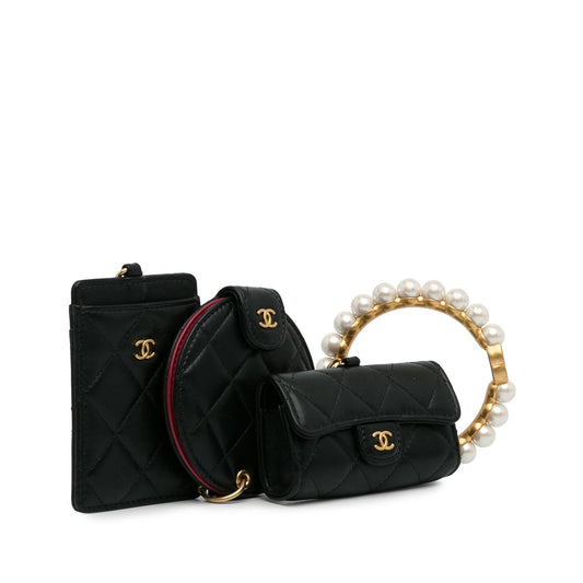 Chanel Lambskin Pearl Crown CC Wristlet Multi Pouches (SHG-ZnqXOL)
