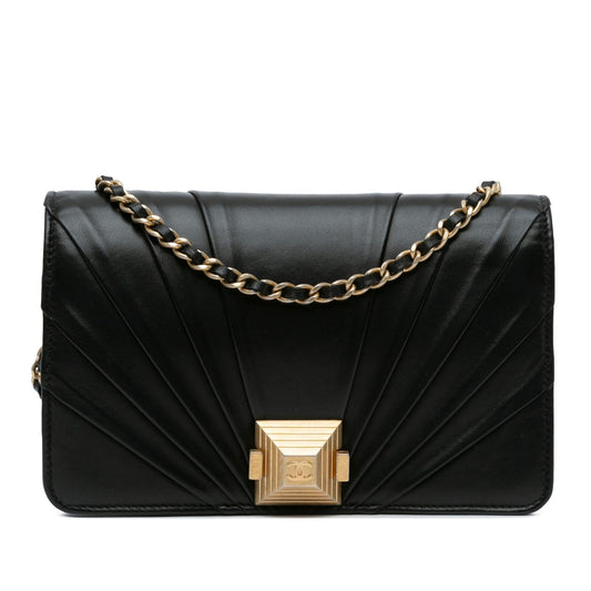 Chanel Lambskin Pyramid Wallet On Chain (SHG-Xyd0cJ)