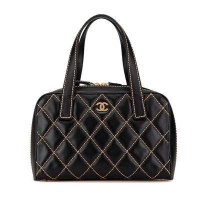 Chanel Lambskin Wild Stitch Handbag (SHG-xmx7gP)