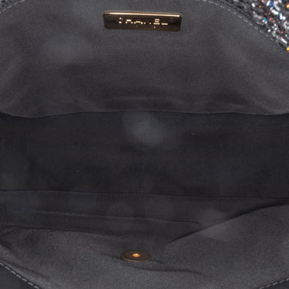 Chanel Large Tweed 19 Flap (SHG-XMDikb)