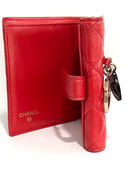 CHANEL MATELASSÃ PORTE BONHEUR QUILTED LAMBSKIN CHARM WALLET