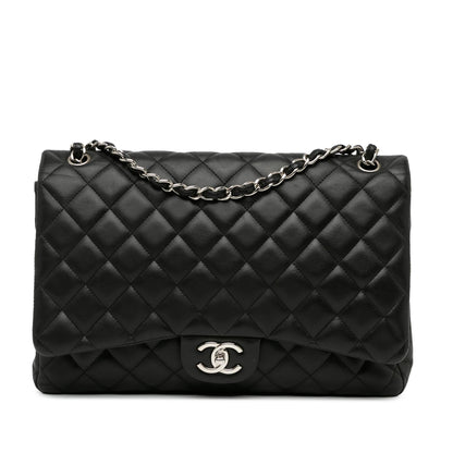 Chanel Maxi Classic Lambskin Double Flap (SHG-5E7enw)