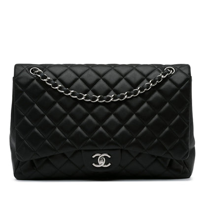 Chanel Maxi Classic Lambskin Single Flap (SHG-C8eJpN)