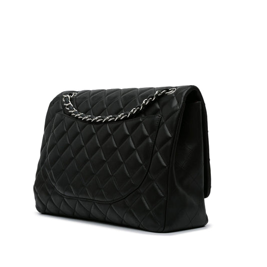 Chanel Maxi Classic Lambskin Single Flap (SHG-C8eJpN)