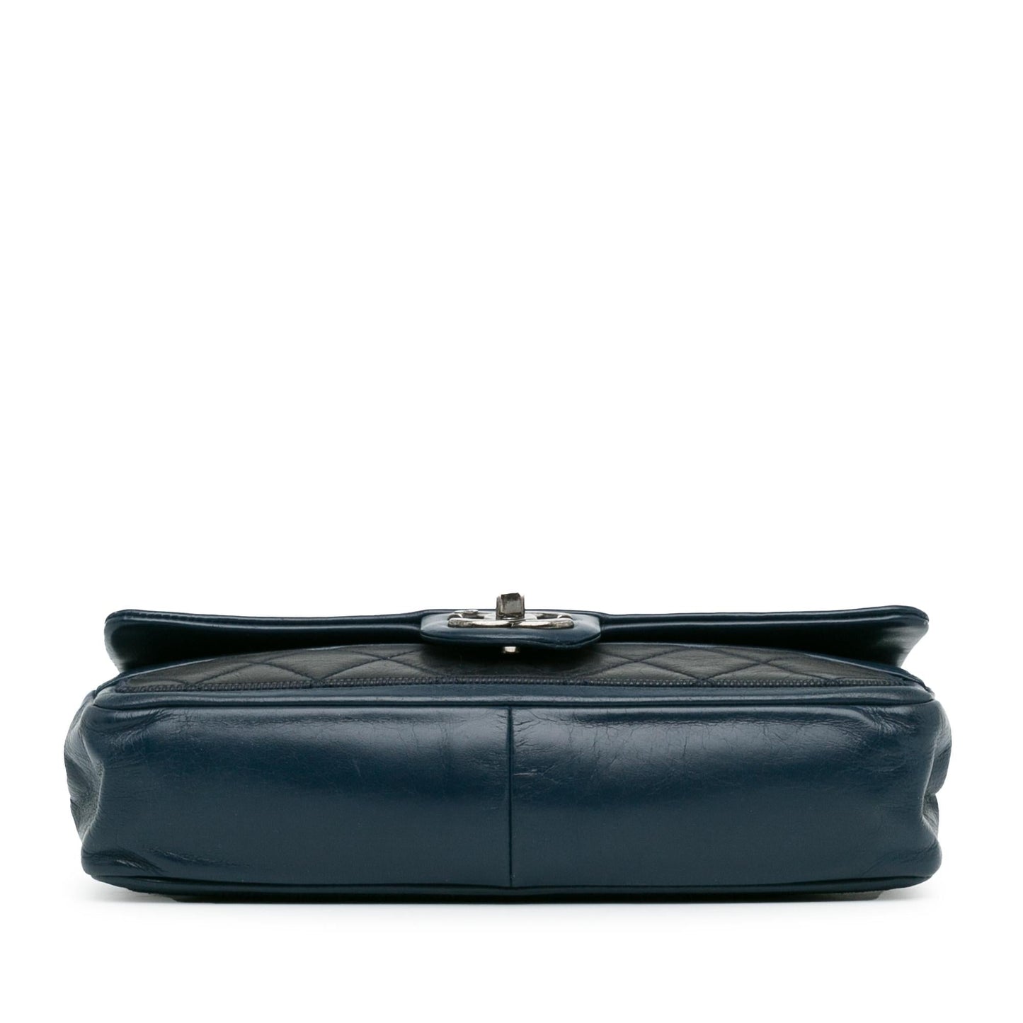 Chanel Medium Bicolor Lambskin Graphic Flap (SHG-EwBfXt)