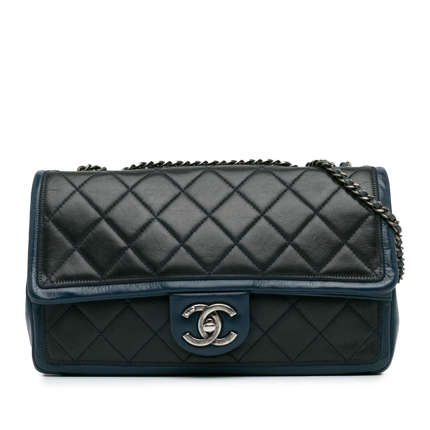 Chanel Medium Bicolor Lambskin Graphic Flap (SHG-EwBfXt)