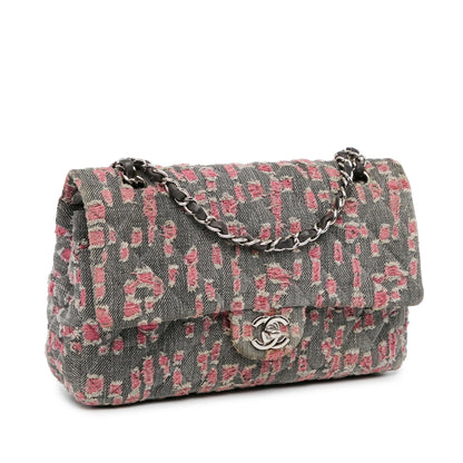 Chanel Medium Classic Distressed Denim Double Flap (SHG-FErwUx)