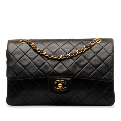 Chanel Medium Classic Lambskin Double Flap (SHG-IHTqBT)
