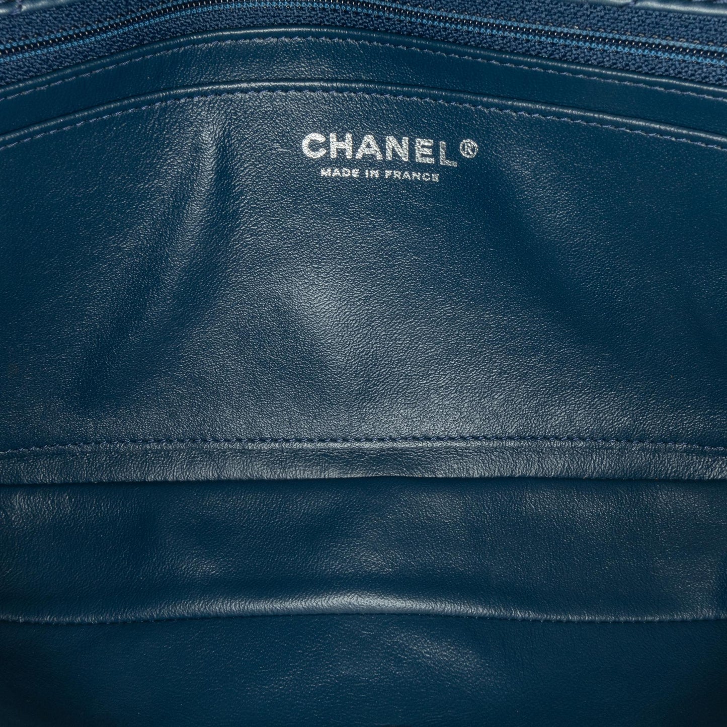 Chanel Medium Embroidered Lambskin Camellia Follies Flap (SHG-TIIm4n)