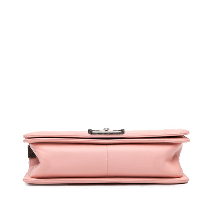 Chanel Medium Lambskin Boy Flap (SHG-Vca7fg)
