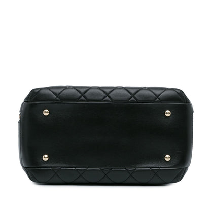 Chanel Medium Lambskin Trendy CC Bowling Bag (SHG-6zNdDE)