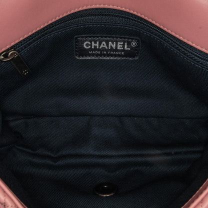 Chanel Medium Microquilted Lambskin Flap (SHG-ZOgysV)