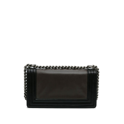 Chanel Medium Original Clasp Boy Bag (SHG-NdhCdS)