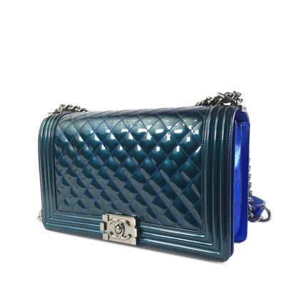 Chanel Medium Patent Boy Flap (SHG-uR2EFs)