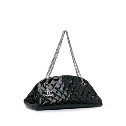 Chanel Medium Patent Just Mademoiselle Shoulder Bag (SHG-IKOedq)