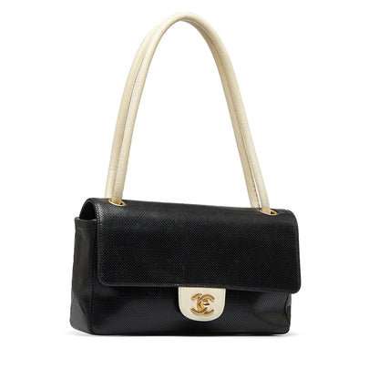 Chanel Medium Peforated Lambskin Single Flap (SHG-Cy4DJQ)