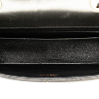 Chanel Medium Quilted Lambskin Border Single Flap (SHG-Tu2Hic)