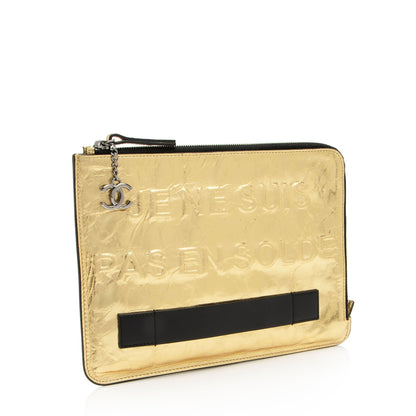 Chanel Metallic Lambskin Je Ne Suis Pas En Solde Medium Pouch (SHF-SrXVHK)