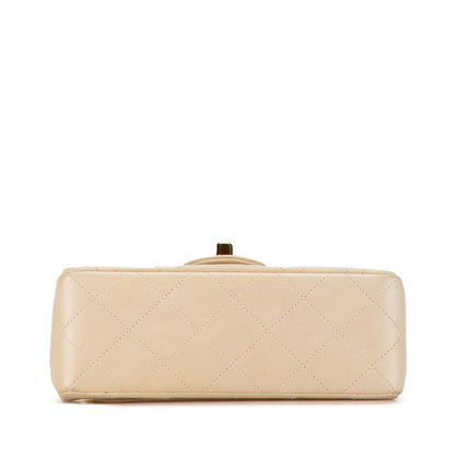 Chanel Mini Square Classic Lambskin Single Flap (SHG-bqoEbP)