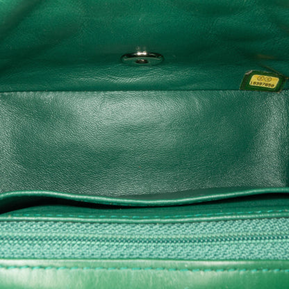 Chanel Mini Square Classic Patent Single Flap (SHG-kyvpJB)