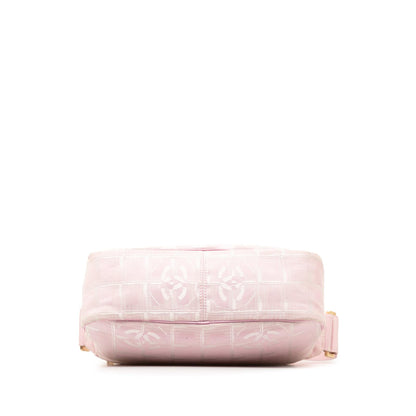 Chanel New Travel Line Handbag (SHG-NDKYny)