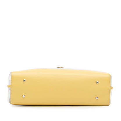 Chanel PVC 31 Shopping Tote (SHG-ZTTUNR)
