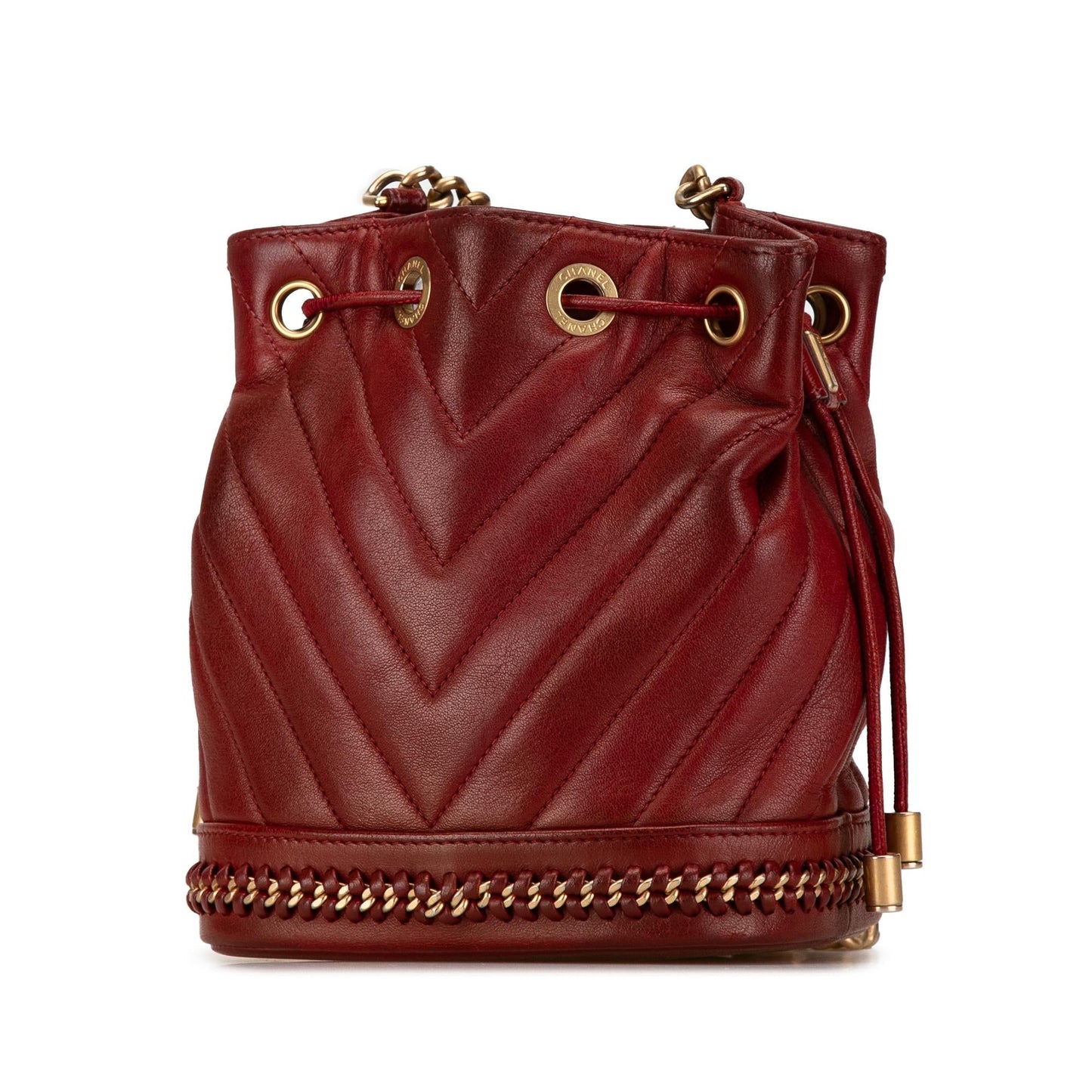 Chanel Paris Cosmopolite Small Chevron Lambskin Bucket Bag (SHG-3IzII1)