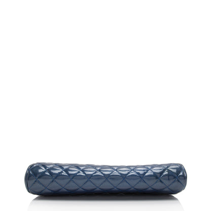 Chanel Patent Leather Timeless Clutch (SHF-UYzBin)