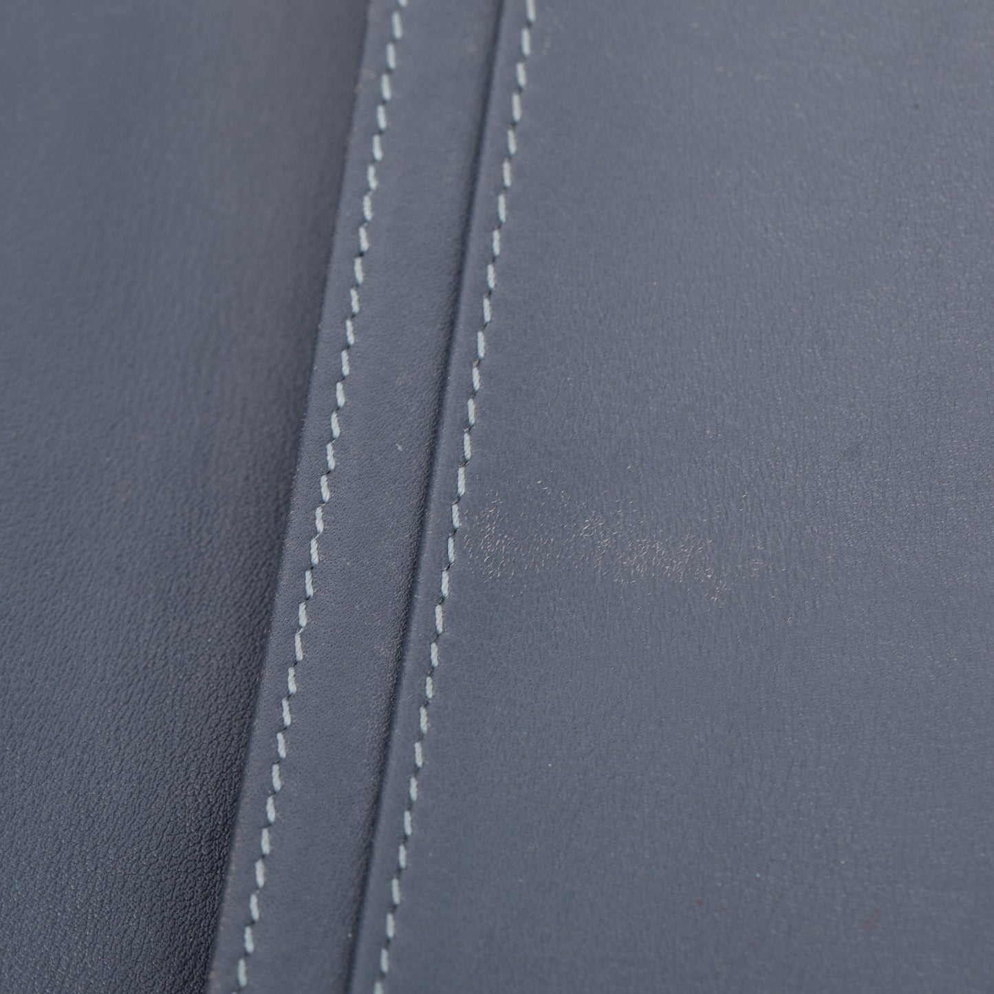 Chanel Quilted Calfskin/Lambskin Leather Yen Wallet
