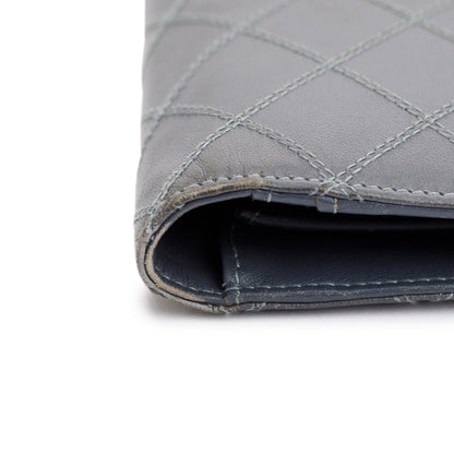 Chanel Quilted Calfskin/Lambskin Leather Yen Wallet