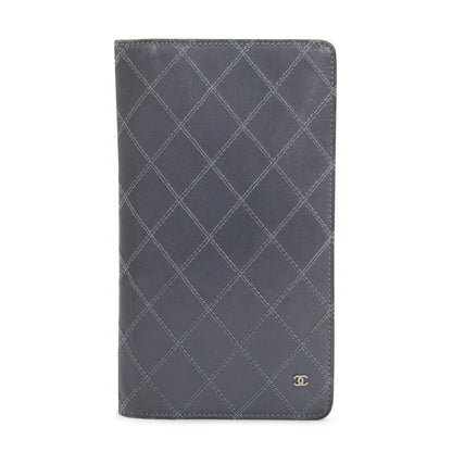 Chanel Quilted Calfskin/Lambskin Leather Yen Wallet