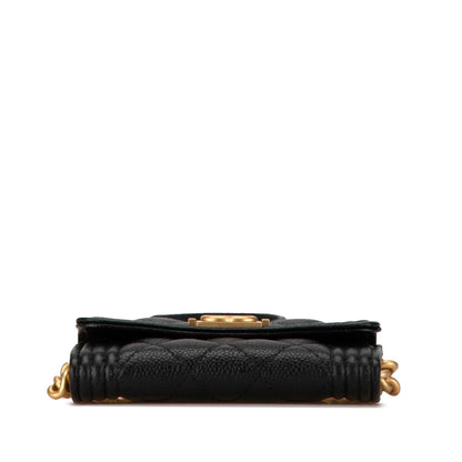 Chanel Quilted Caviar Boy Card Holder with Chain (SHG-VMUxwq)