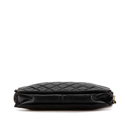 Chanel Quilted Lambskin Chain Crossbody (SHG-eCHc5i)