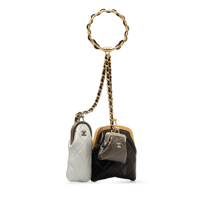 Chanel Quilted Lambskin Multi Clutch with Handle (SHG-ZLewa1)