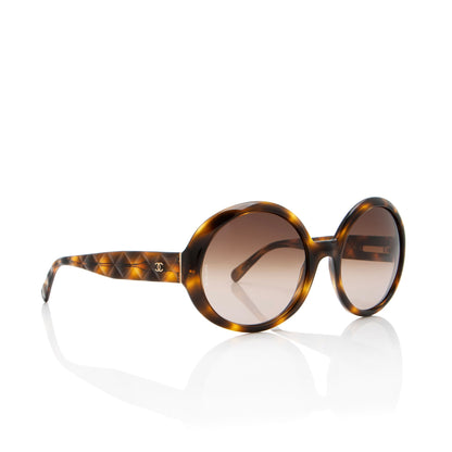 Chanel Quilted CC Round Sunglasses (SHF-ctTy2u)