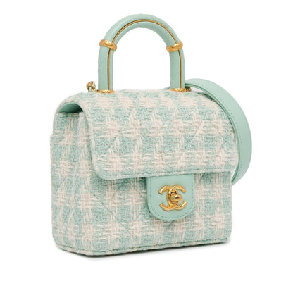 Chanel Quilted Tweed Crush Top Handle Bag (SHG-gVQFkc)