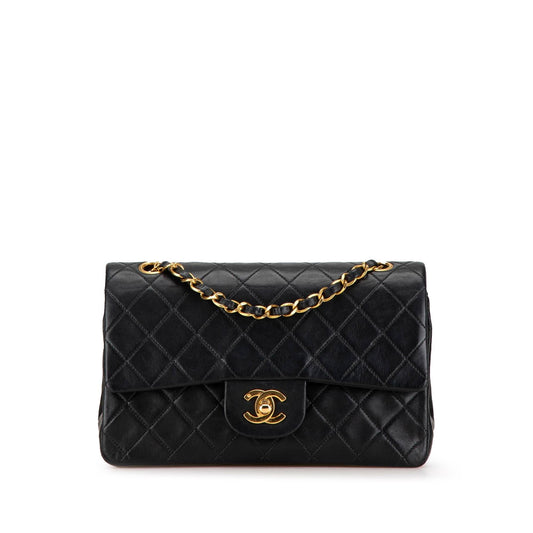 Chanel Small Classic Lambskin Double Flap (SHG-FdUf9U)