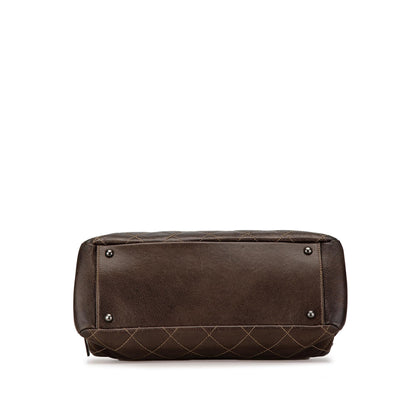 Chanel Small Quilted Caviar Chic Tote (SHG-RUXzte)