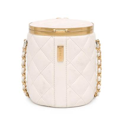 Chanel Small Quilted Lambskin Crown Box Bag (SHG-SRTV1w)
