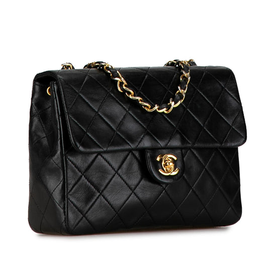 Chanel Square Classic Quilted Lambskin Flap (SHG-NCKAmV)