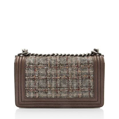 Chanel Tweed Paris-Edinburgh Old Medium Boy Bag (SHF-PnHCww)