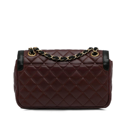 Chanel Two-Tone Day Flap Bag (SHG-ot7tWD)