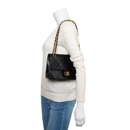 Chanel Vintage Black Quilted Lambskin Leather Classic Medium Double Flap Bag